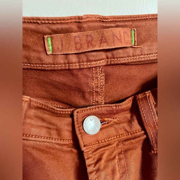 J Brand 811 Mid Rise Jeans - Picture 6 of 8